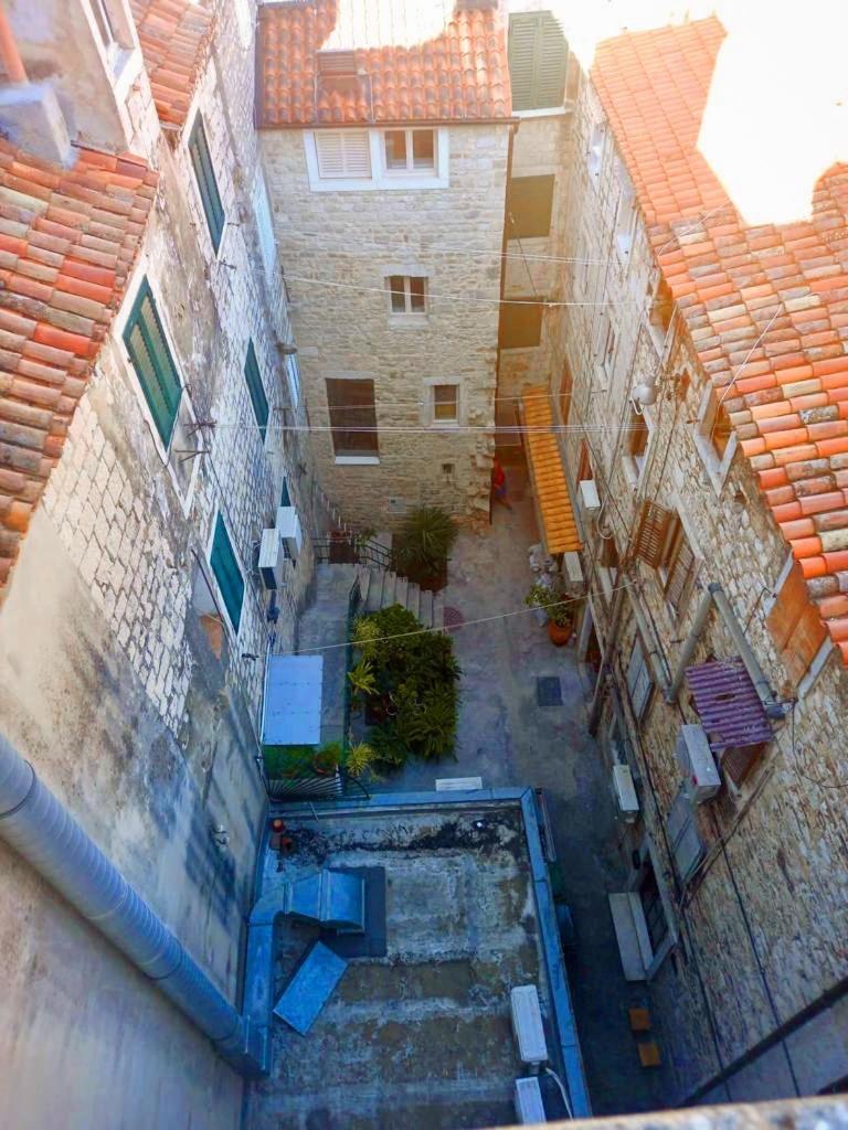 Apartment Venus Of The Palace - New Renovated سبليت المظهر الخارجي الصورة